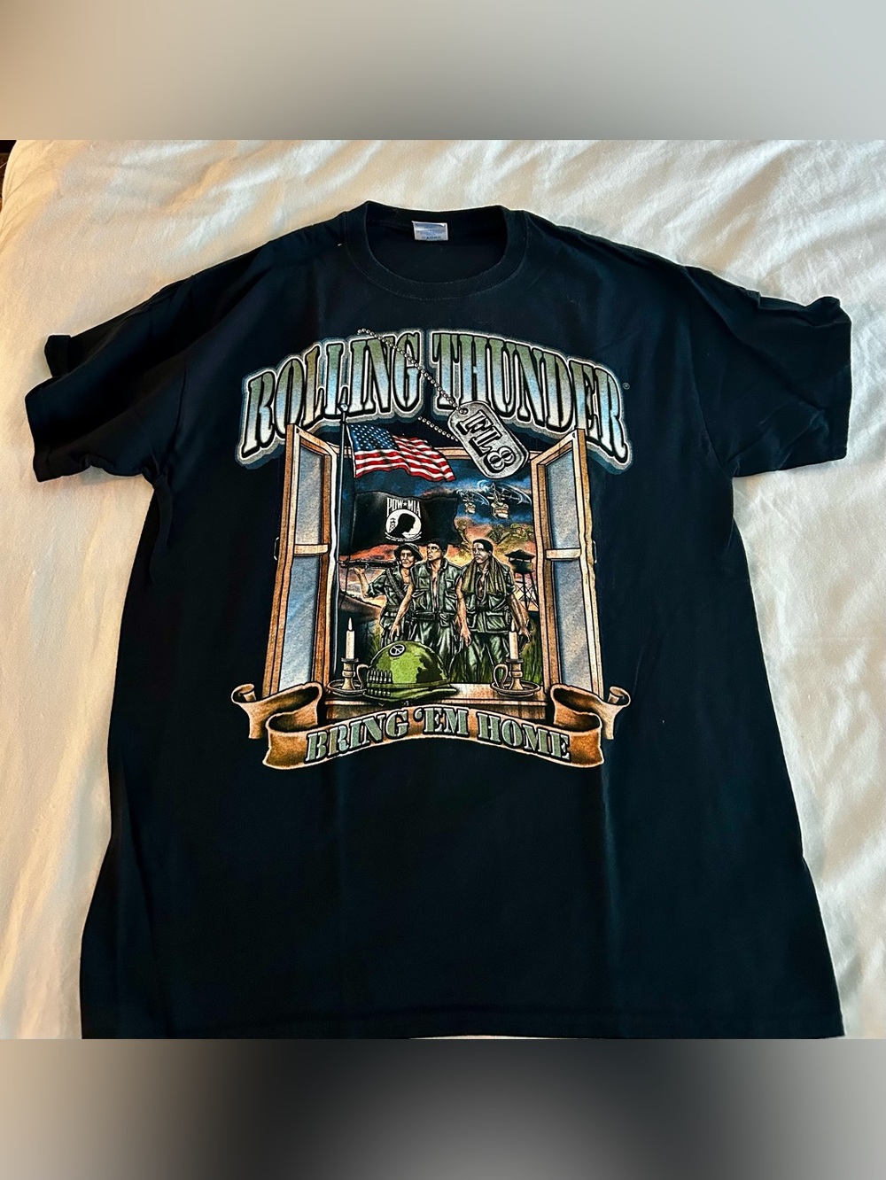 Rolling Thunder POW vintage  Black Graphic Tee Shirt in Large